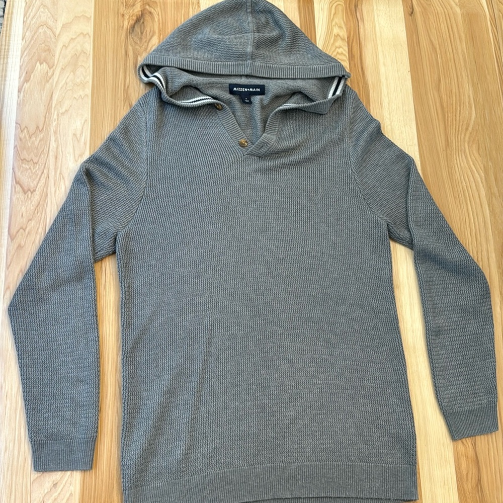 Mizzen+Main Hooded Sweater